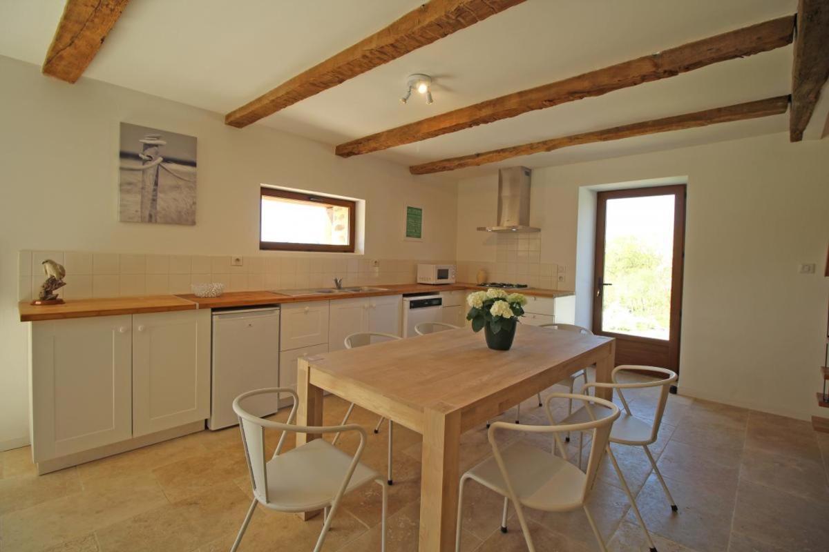 Chez Le Bayle Vila Condat-sur-Vienne Exterior foto