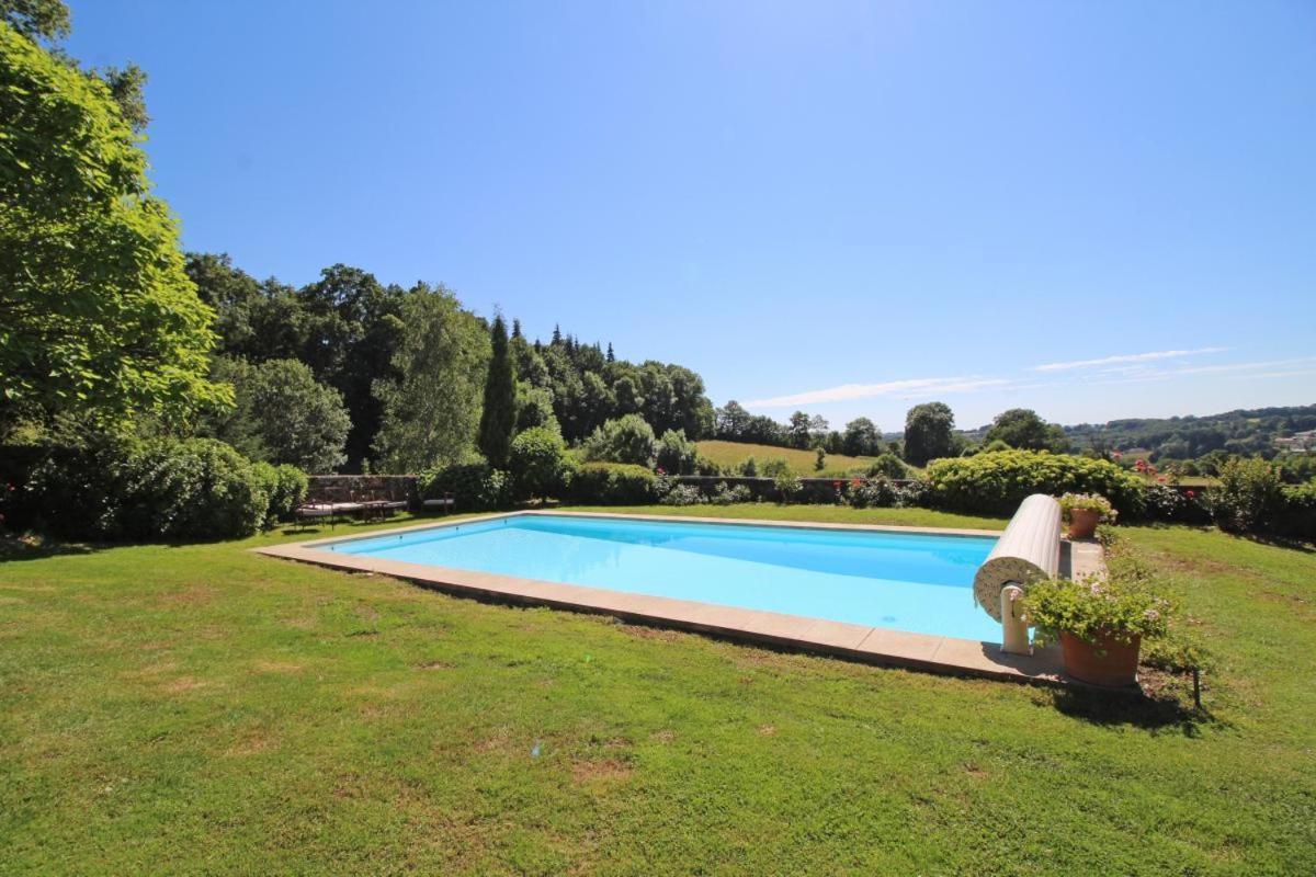 Chez Le Bayle Vila Condat-sur-Vienne Exterior foto